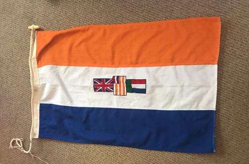OLD SA FLAG-STORM SIZE-MEASURES 90X60CM POLYESTER-DATED 1992