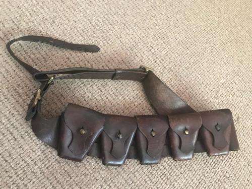 DATED 1943 .303 PATTERN BANDOLIER-MAKERS MARKINGS CAPE TOWN 5 POUCH-GOOD CONDITION