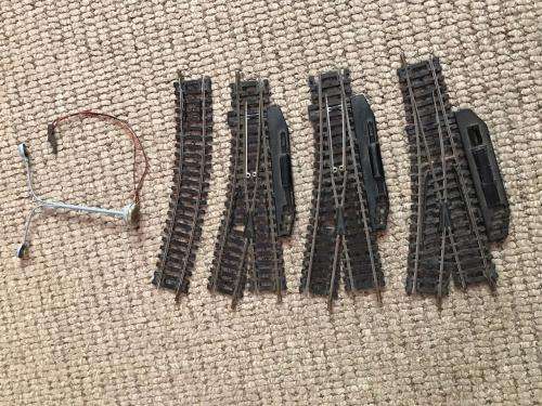 HO SCALE LIMA ITALY SELECTION OF 4 HO TRACKS AND ONE LAMP-SOLD TOGETHER