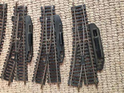 HO SCALE LIMA ITALY SELECTION OF 4 HO TRACKS AND ONE LAMP-SOLD TOGETHER