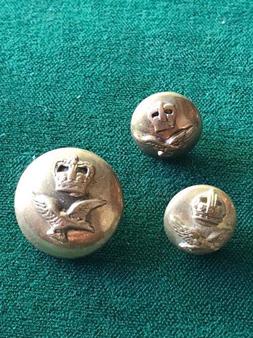 SAAF BRASS TUNIC BUTTONS 2X QUEENS CROWN- 1X KINGS CROWN