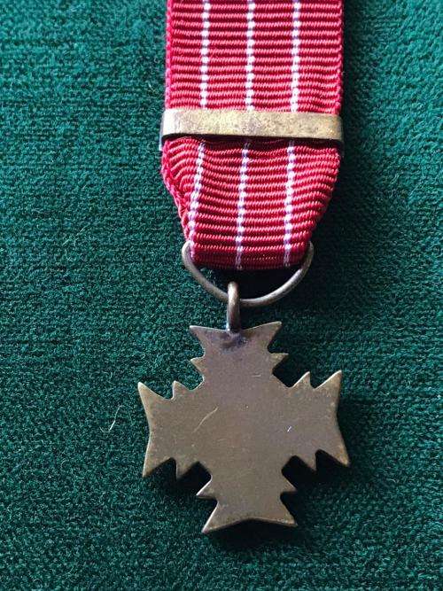 MINIATURE BRONZE CROSS OF RHODESIA (B.C.R.)- ORIGINAL- (NOT PART OF REPRODUCTION SET)