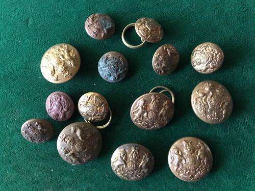 BRITISH GENERAL SERVICE BRASS TUNIC BUTTONS- 14 IN TOTAL