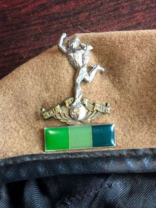 SA SIGNALS BERET