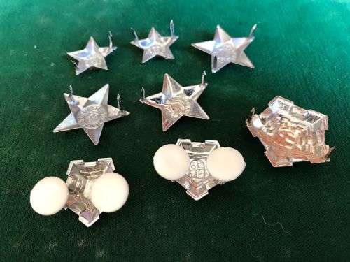 SA ARMY OFFICERS CHROME RANK BADGES- 8 IN TOTAL-PINS COMPLETE