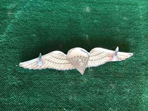 SA PARACHUTE ADVANCED PARATROOPER,CHROMED MESS DRESS WING- 2 PINS