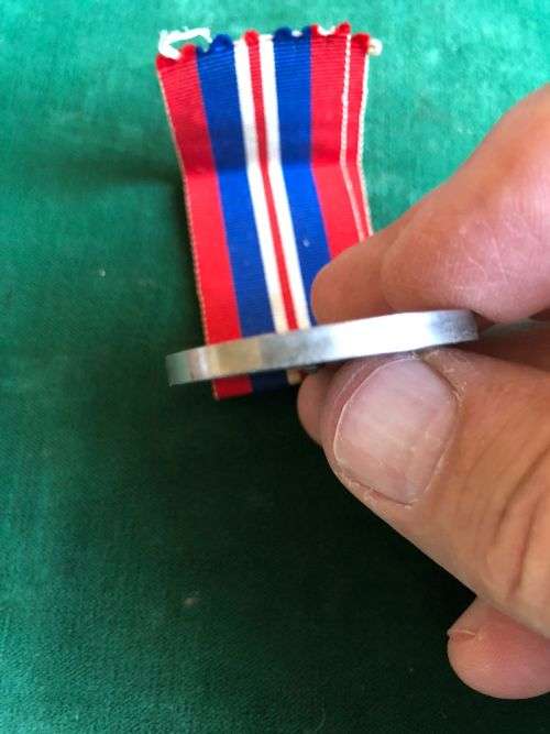 FULL SIZE WW2 WAR MEDAL- UNNAMED
