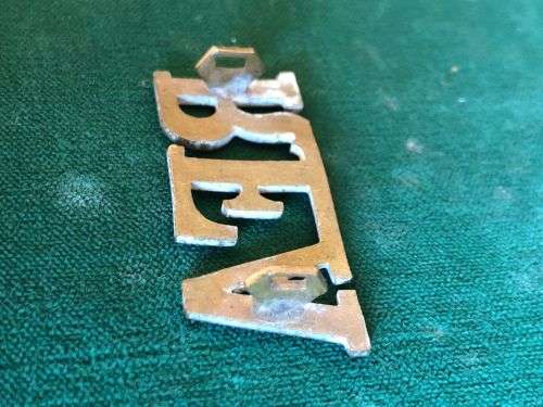 SHOULDER TITLE (SERVICE DRESS) ROYAL FIELD ARTILLERY -WW1- 2 LUGS