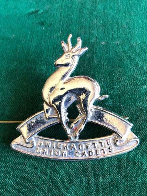UNION CADETS CAP BADGE- 2 LUGS