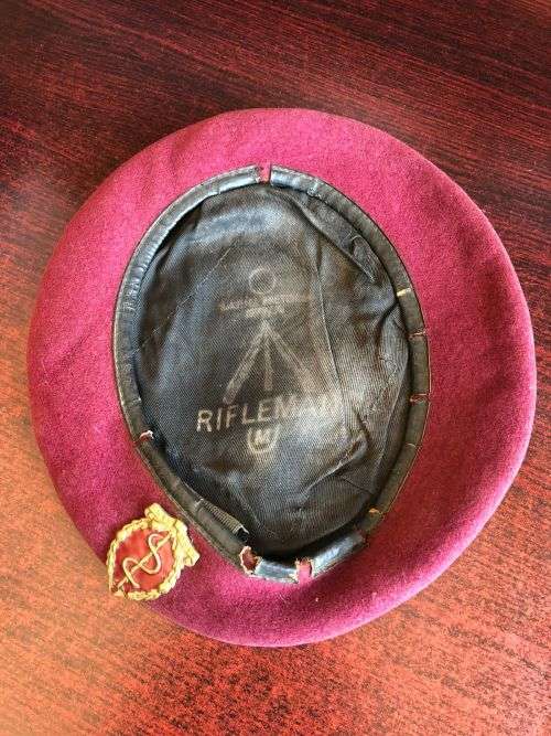 SA MEDICAL CORPS BERET WITH GILDING METAL AND ENAMEL CAP BADGE-WORN FROM 1959-1979