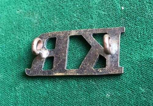 KAFFRARIAN RIFLES BRASS TITLE-WORN PRE 1913- 2 LUGS