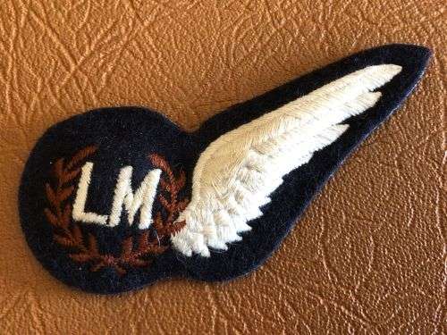 RAF COLD WAR PERIOD LOAD MASTER AIR CREW BREVET BADGE -PADDED