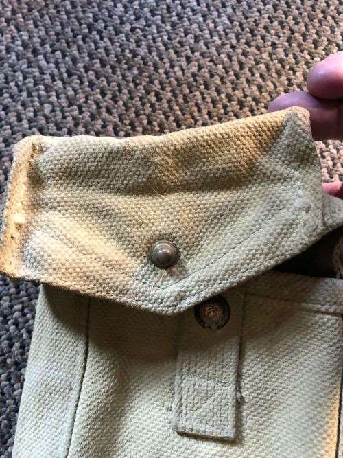 WW2 PAT 37 MAG POUCH-IN GOOD CONDITION