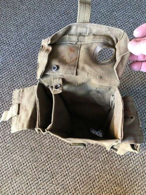 PATTERN 73,BORDER WAR PERIOD RADIO BAG
