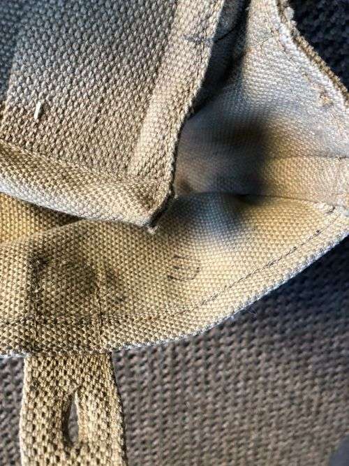 ORIGINAL WW2- LMG MACHINE GUN-AMMO DRUM POUCH-DATED AND MARKED 1941