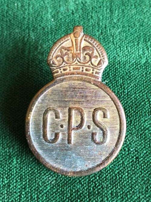 CAP BADGE OF CIVILIAN PROTECTION SERVICE A VOLUNTARY ORGANISATION EXISTING FOR GUARD DUTIES- WW2-NUM