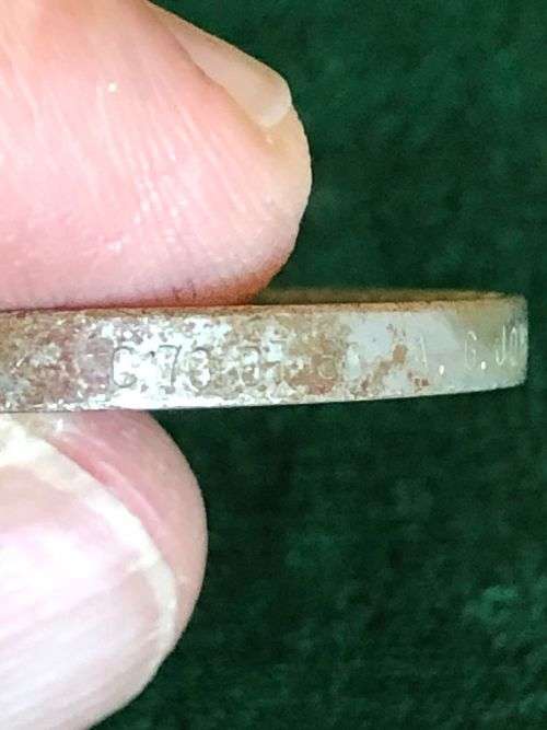 SINGLE WW2 WAR MEDAL AWARDED TO C 700780