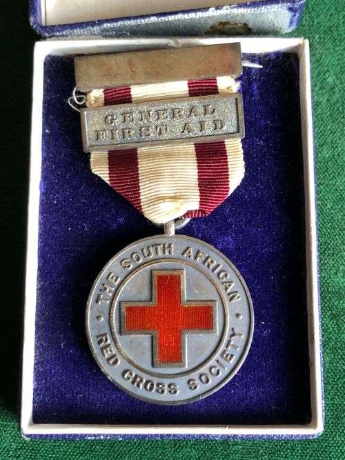 STERLING SILVER (925 MARKED) RED CROSS PROFICIENCY MEDAL-AWARDED TO M. TAYLOR NO 2846-COMES WITH SIL