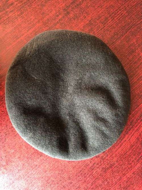SA INFANTRY BERET -INSIDE RING MEASURES 53 CM