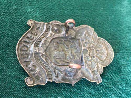 11TH BATTALION WELSH REGIMENT (CARDIFF PALS) CAP BADGE- 2 LUGS