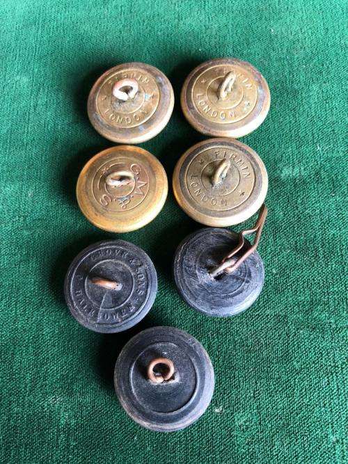 ROYAL NAVY TUNIC BUTTONS- 7 IN TOTAL-DIAMETER 24 MM