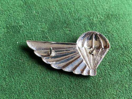 AIR SUPPLY,CHROME AND ENAMEL,FULL SIZE WING- 2 PINS