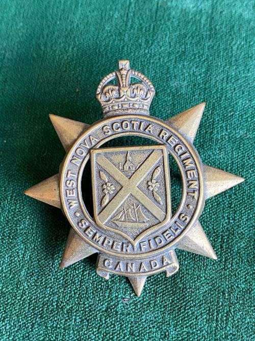 WEST NOVA SCOTIA REGIMENT CAP BADGE-FOUNDED 1936- 2 LUGS