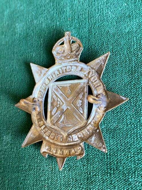 WEST NOVA SCOTIA REGIMENT CAP BADGE-FOUNDED 1936- 2 LUGS