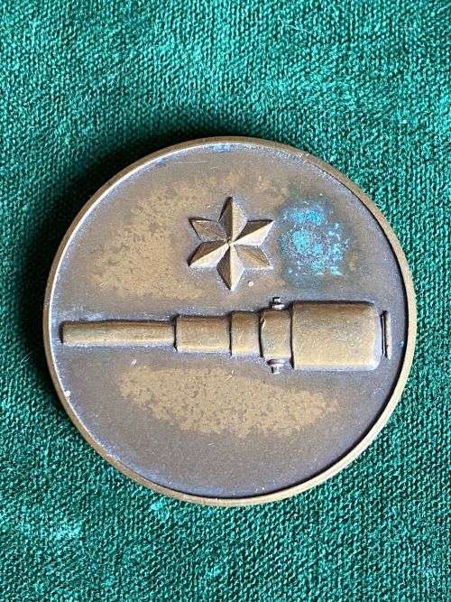ROYAL NAVY VOLUNTEER RESERVE WW2 MEDAL