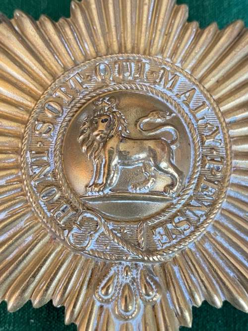 VICTORIAN MILITARY ROYAL WORCESTERSHIRE REGIMENT HELMET PLATE-ORIGINAL WITH 4 LUGS-MEASURES 110X80MM