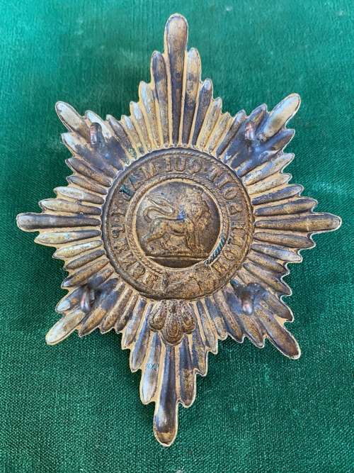 VICTORIAN MILITARY ROYAL WORCESTERSHIRE REGIMENT HELMET PLATE-ORIGINAL WITH 4 LUGS-MEASURES 110X80MM