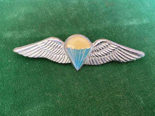 SA PARACHUTE DISPATCHER OR 50 JUMPS OR MORE,CHROMED AND LUCITE COVERED ENAMELLED FULL SIZE WING-WORN