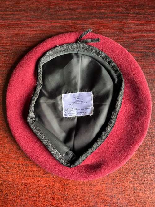 2004 UNUSED MEDICAL BERET- SIZE 62-LABELLED