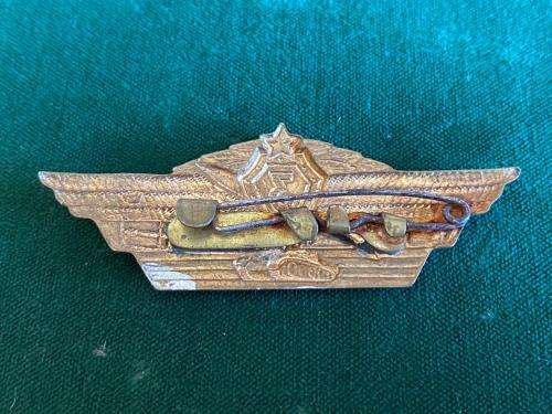 USSR SOVIET RUSSIAN MILITARY MISSILE TANKER CLASS 3 BADGE PIN-1980`S