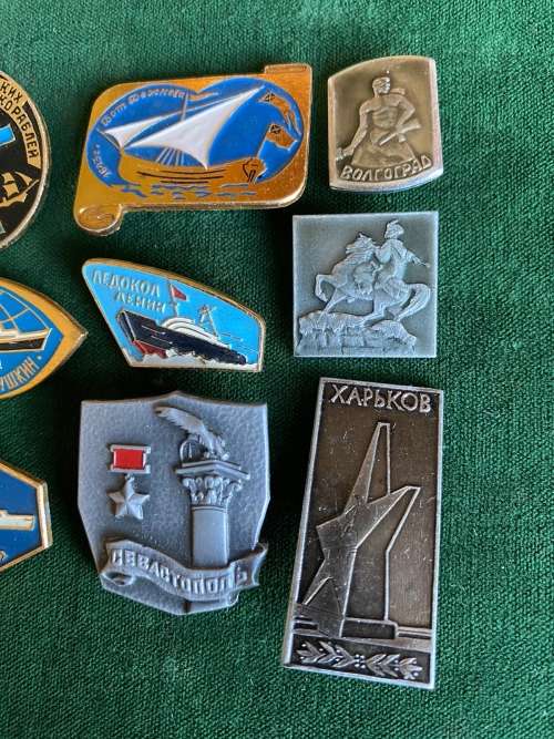 SOVIET RUSSIA NAVAL PINS-SELECTION OF 9 SOLD TOGETHER-CIRCA 1980`S-STICK PINS INTACT