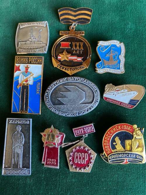 SOVIET RUSSIA NAVAL PINS- SELECTION OF 10 SOLD TOGETHER-CIRCA 1970`S-STICK PINS INTACT
