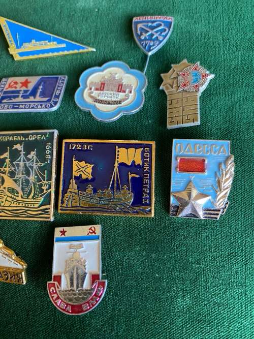 SOVIET RUSSIA NAVY PINS- SELECTION OF 13 SOLD TOGETHER-CIRCA 1980`S-STICK PINS INTACT