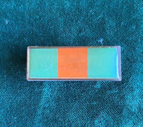 COMMANDO BERET BAR-GREEN/ SAFFRON/ GREEN-LARGER 2ND PATTERN-ORIGINAL- 2 PINS