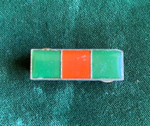 COMMANDO BERET BAR-GREEN/ SAFFRON/ GREEN- SMALLER FIRST PATTERN-ORIGINAL- 2 PINS