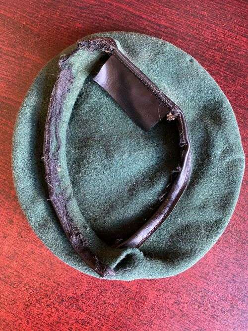 SA INFANTRY/COMMANDO BERET-INSIDE RING MEASURES 51 CM