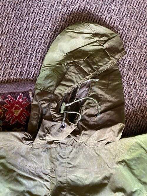 RHODESIAN MILITARY ISSUE PONCHO/GROUND SHEET-ORIGINAL BUSH WAR PERIOD ITEM-LABELLED AND DATED 1968