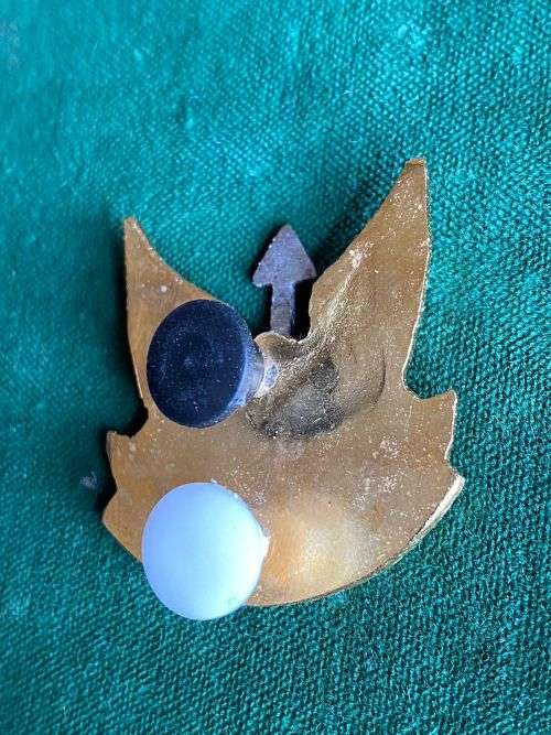 WEMMERPAN COMMANDO BI METAL CAP BADGE-APPROVED IN 1991- 2 PINS
