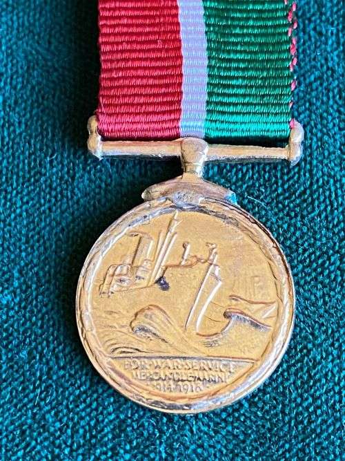 MINIATURE MERCANTILE MARINE MEDAL