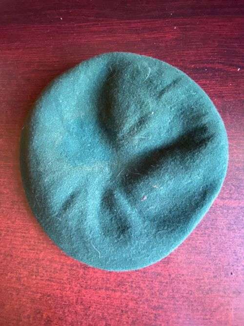 SA INFANTRY BERET -INSIDE RING MEASURES 53 CM