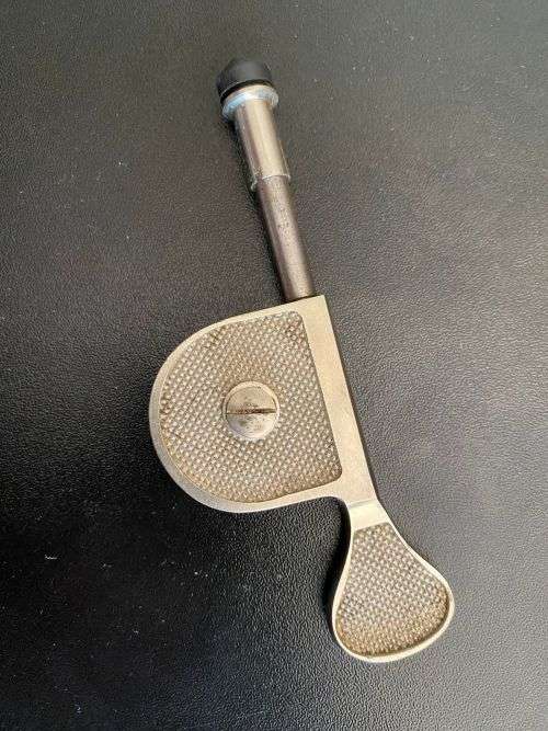 VINTAGE PRESSURE GUAGE