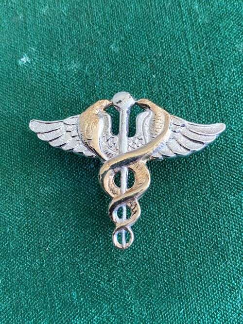 SA MEDICAL SERVICES SILVER (MARKED) DOCTORS BREAST BADGE- 3 PINS