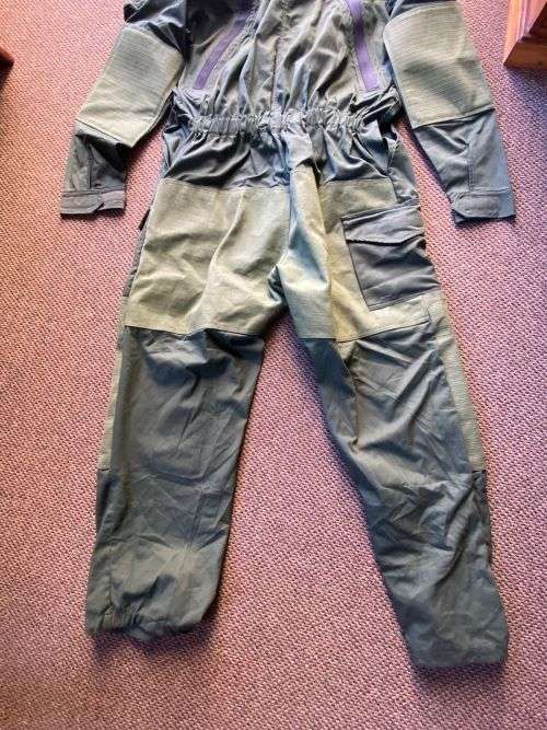 RECCE/SPECIAL FORCES URBAN TRAINING AND OPERATIONS OVERALL WITH REINVORCED EXTRACTION GRIP ON THE BA