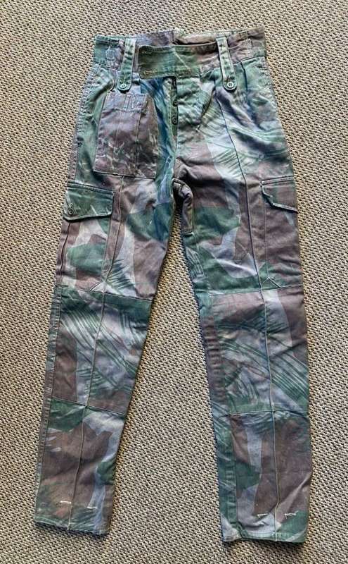 DARKER TANNED,RHODESIAN CAMO TROUSERS WORNED BY 1 PSY OPS AND SOME ARMOURED CAR MEMBERS-SIZE 30-PIPE