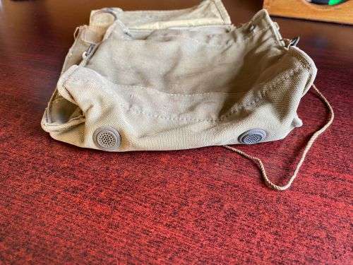 WW2 PATROL BAG -STAMPED AND DATED 1941-MEASURES 30X26 CM WITH CLOSED LID-STILL GOOD CONDITION