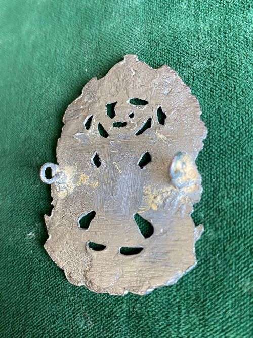 WITWATERSRAND RIFLE,UNOFFICIAL WHITE METAL CAP BADGE-WORN DURING WW2- 2 LUGS